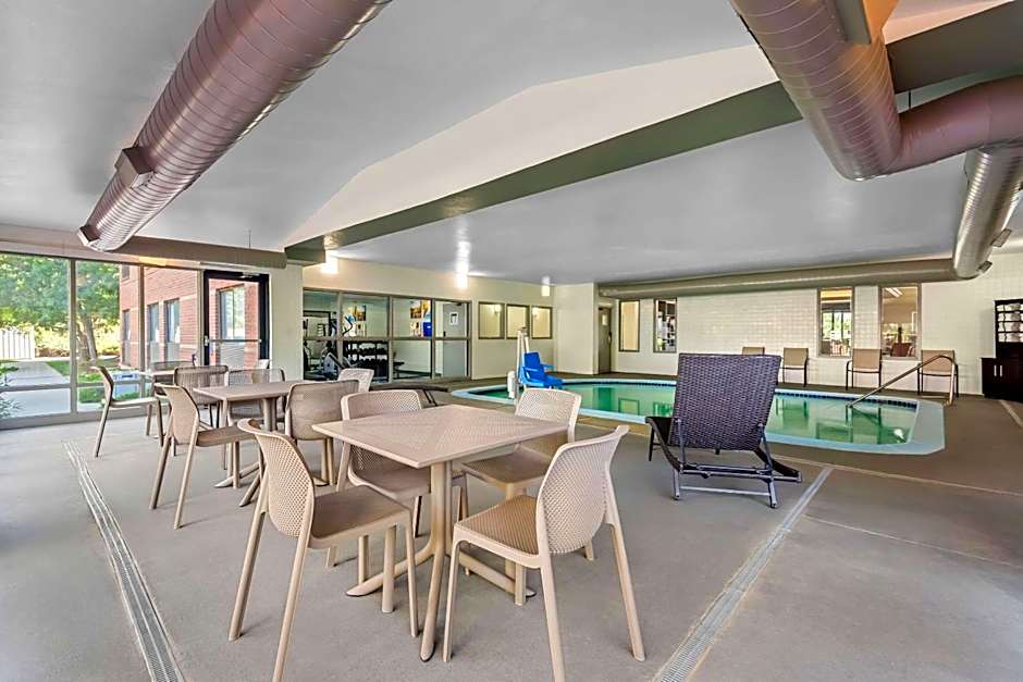 Comfort Suites Denver North - Westminster