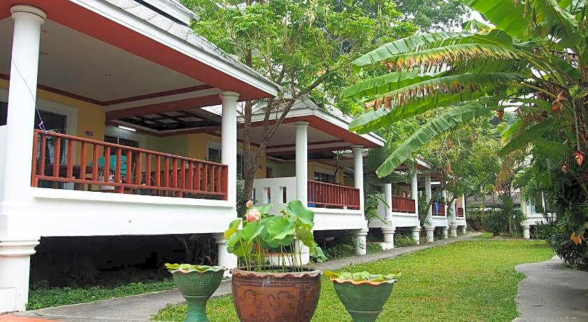 Lemon House Bungalow