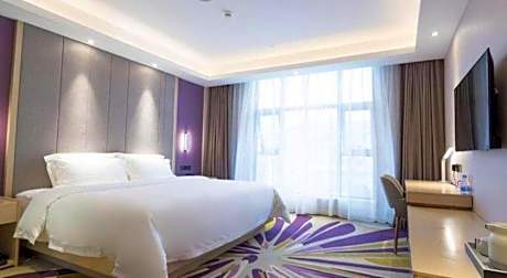 Lavande Hotels· Jingzhou Jianli