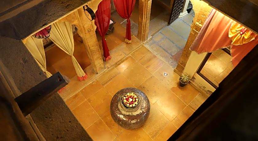 Desert Haveli Guest House