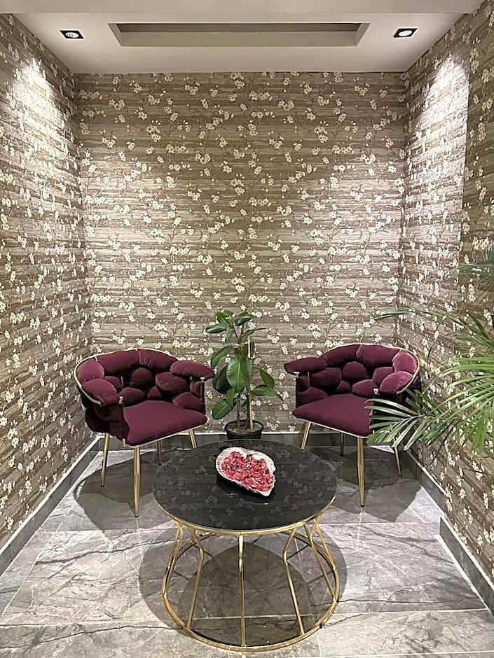 BLOOMTALYA HOTEL