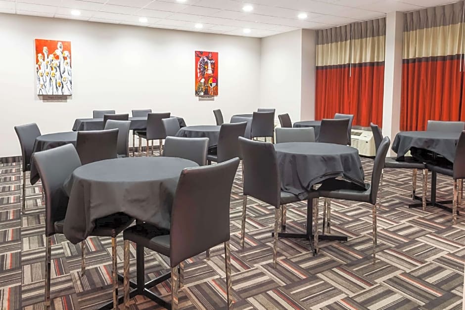 Microtel Inn & Suites Casselman