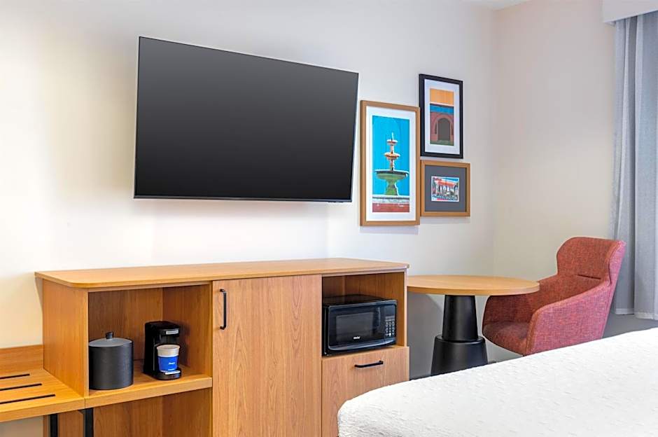 Hampton Inn & Suites Prattville