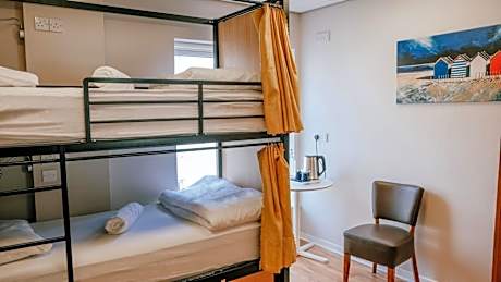 Standard Twin Room with Shared Bathroom