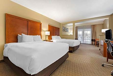 Queen Suite with Two Queen Beds - Accessible/Non-Smoking