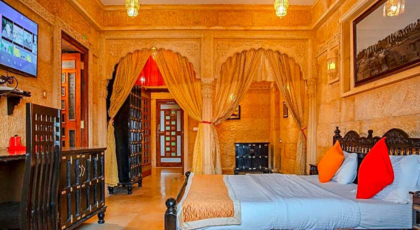 Hotel Lal Garh Fort And Palace