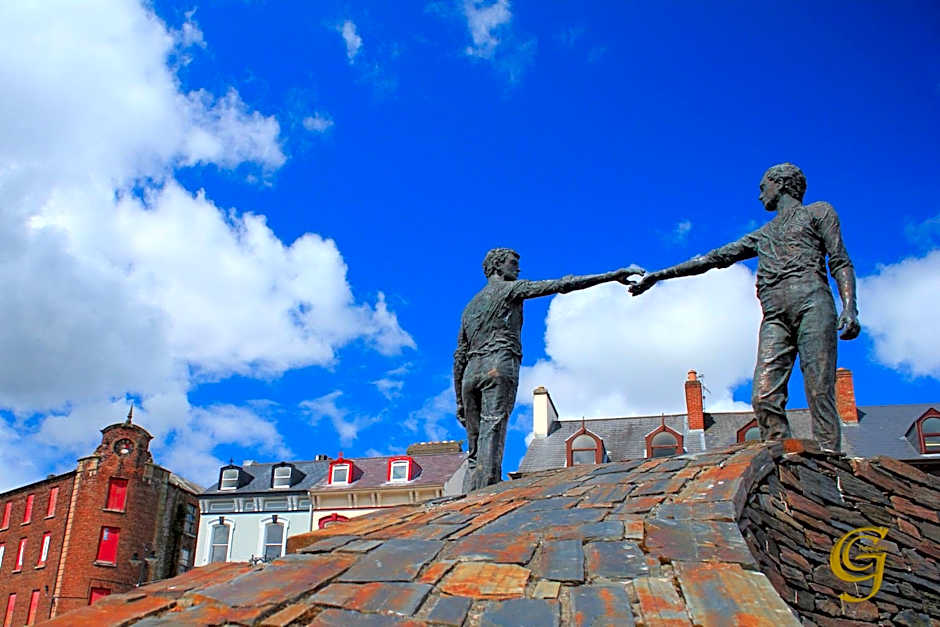 Elagh View Bed & Breakfast