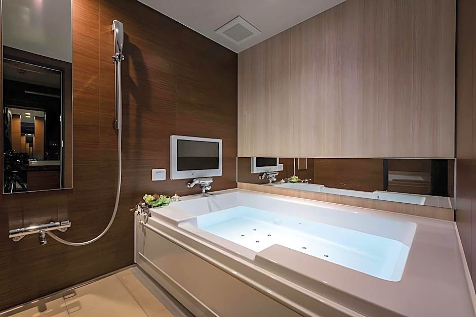 Hotel C. Kokura Bay