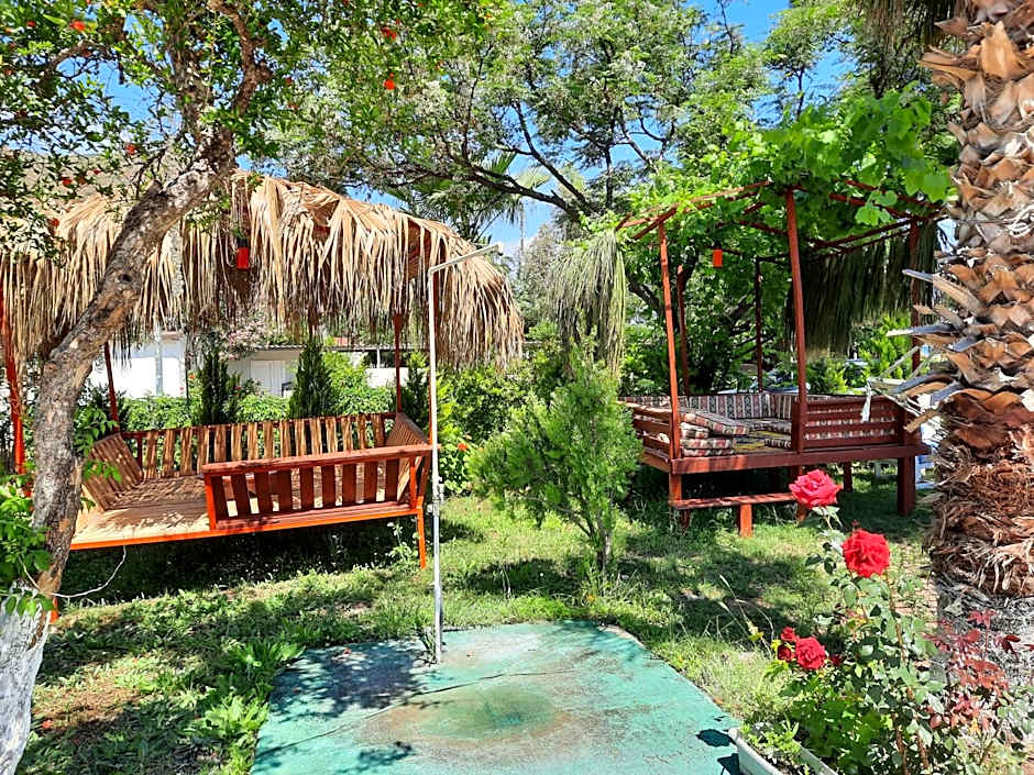 Adrasan Maviay Hotel