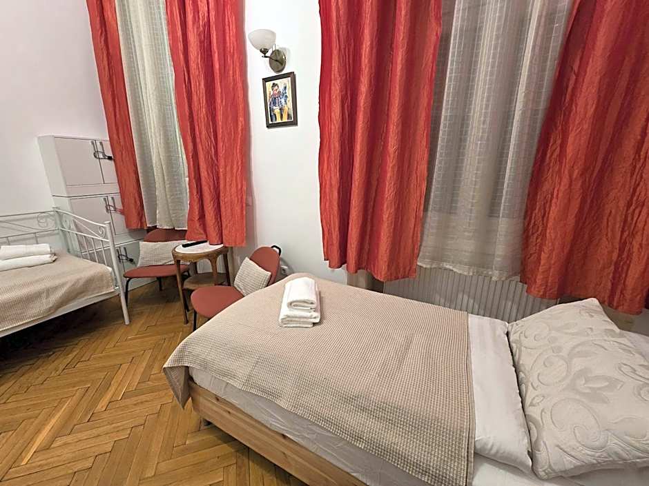 Budapest B&B Bed and Breakfast