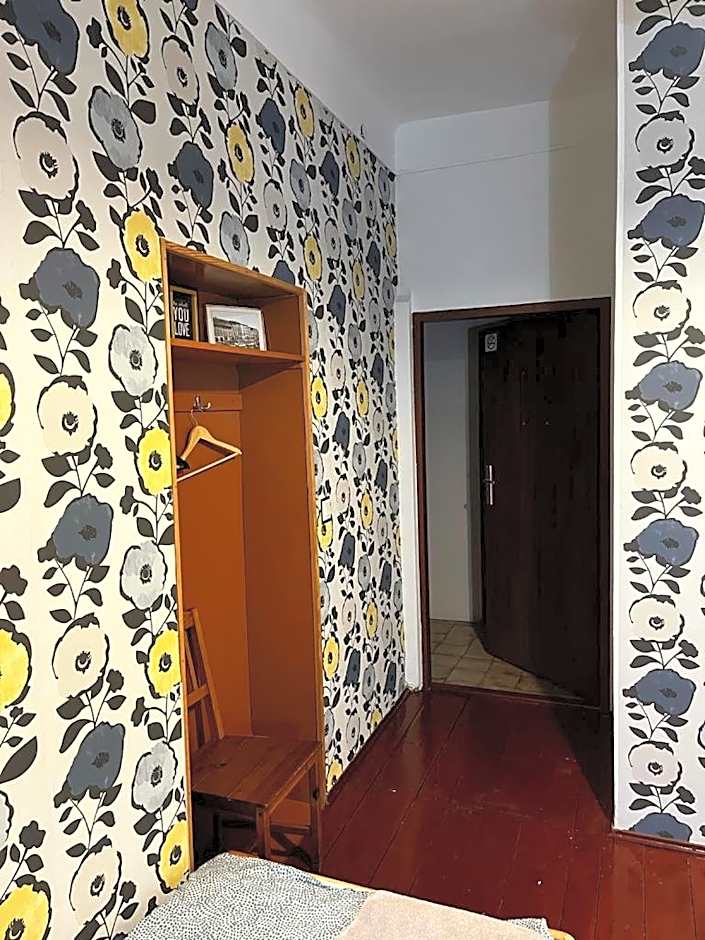 Hostel Retro