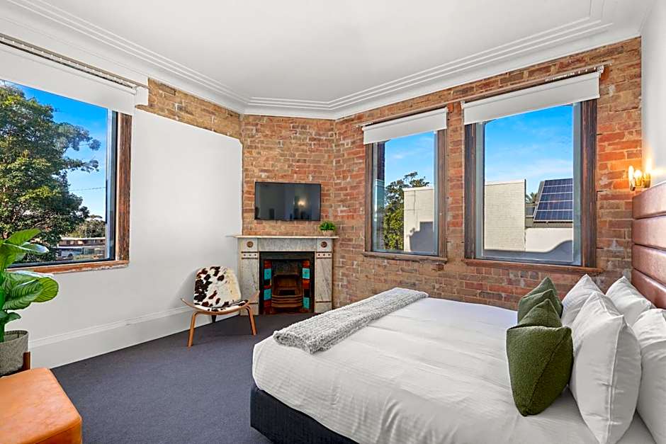 Grand Hotel and Studios