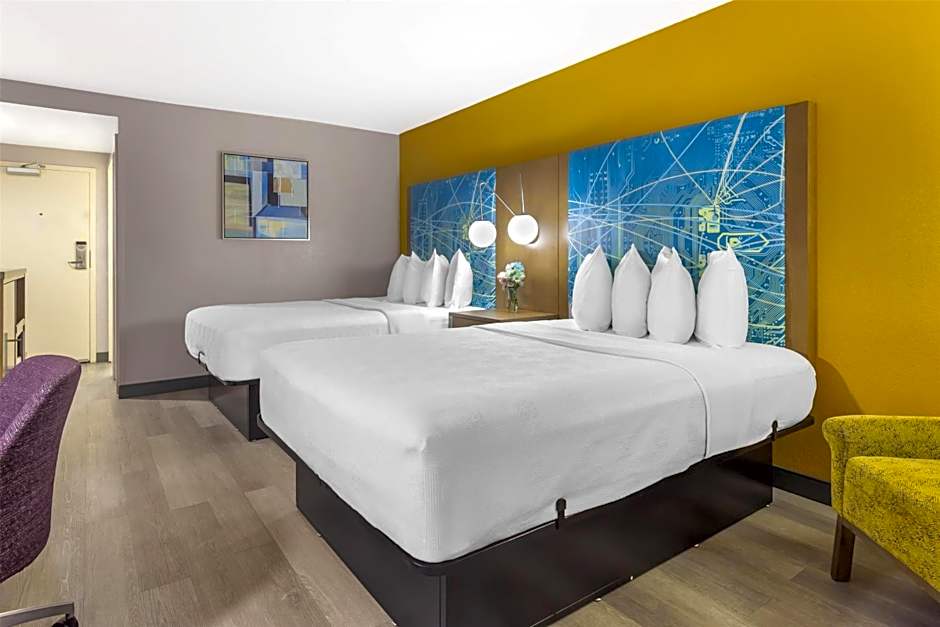 Best Western Plus Raleigh Crabtree Valley Hotel