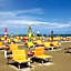 Hotel Holiday Beach