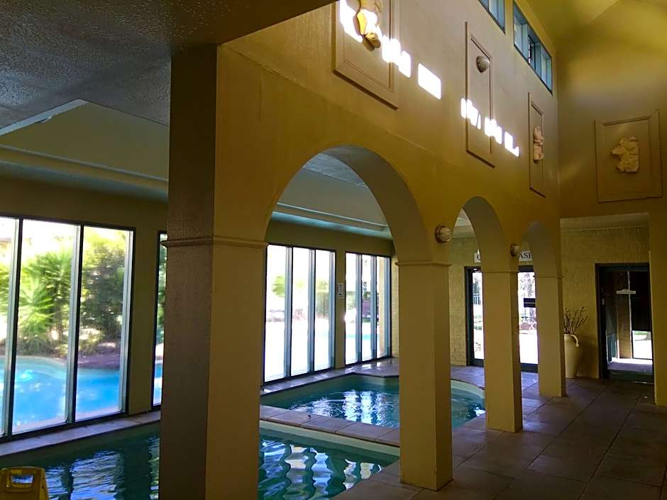 Madison Spa Motel - Adults Only