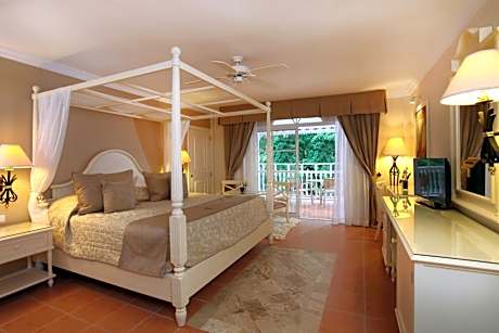1 King Bed SGL