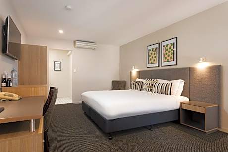 Executive King Room