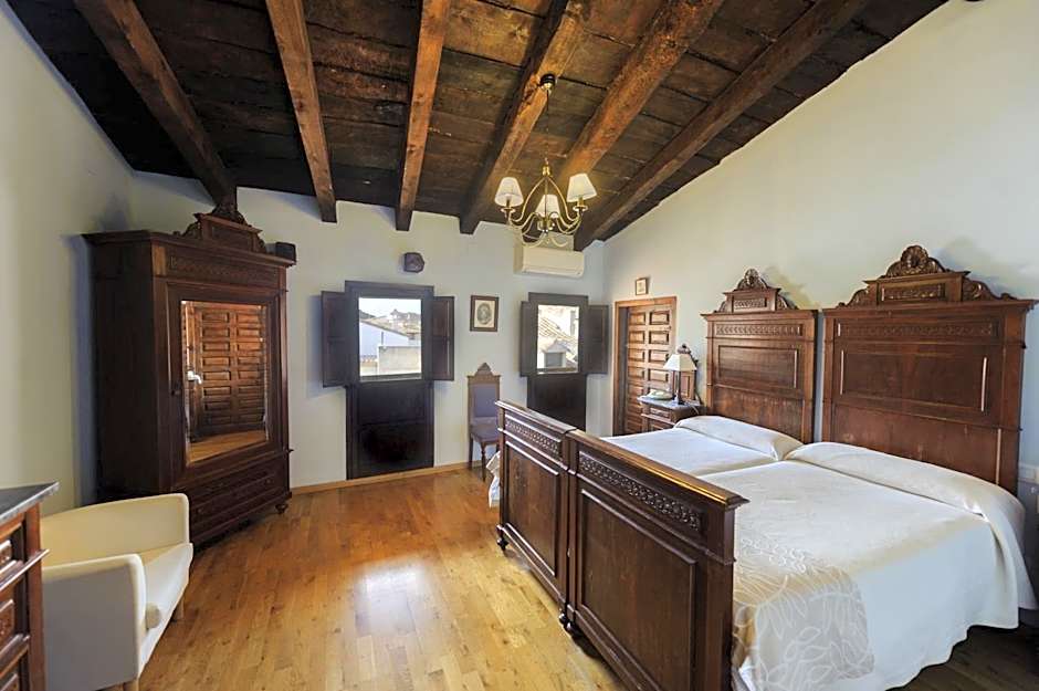 Hotel Los Leones - Adults Only