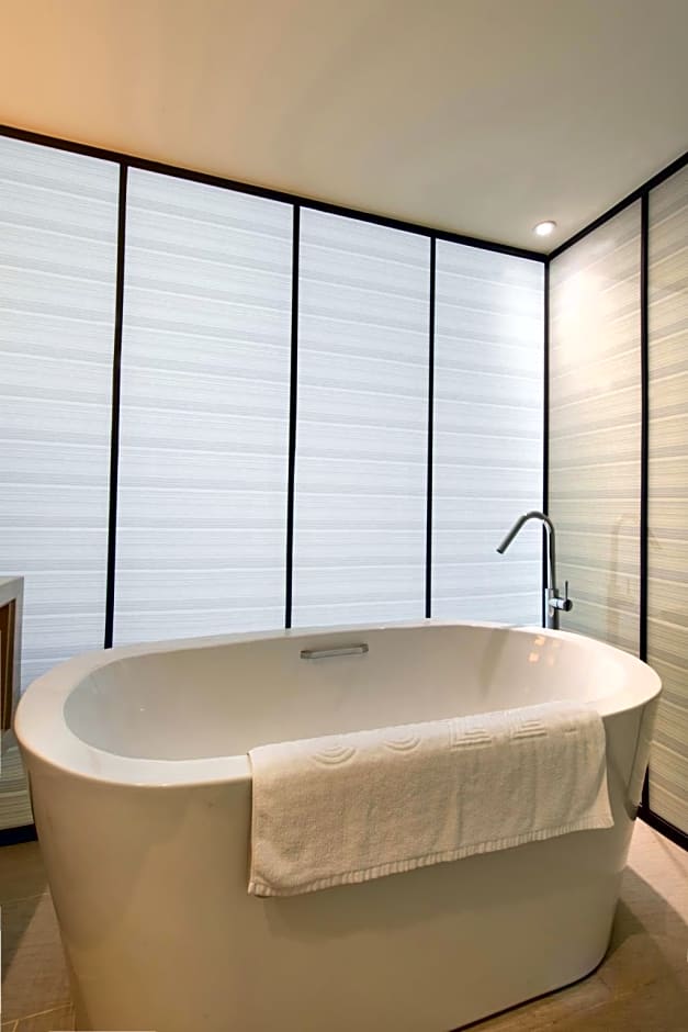 Hotel Cozzi Zhongshan Kaohsiung