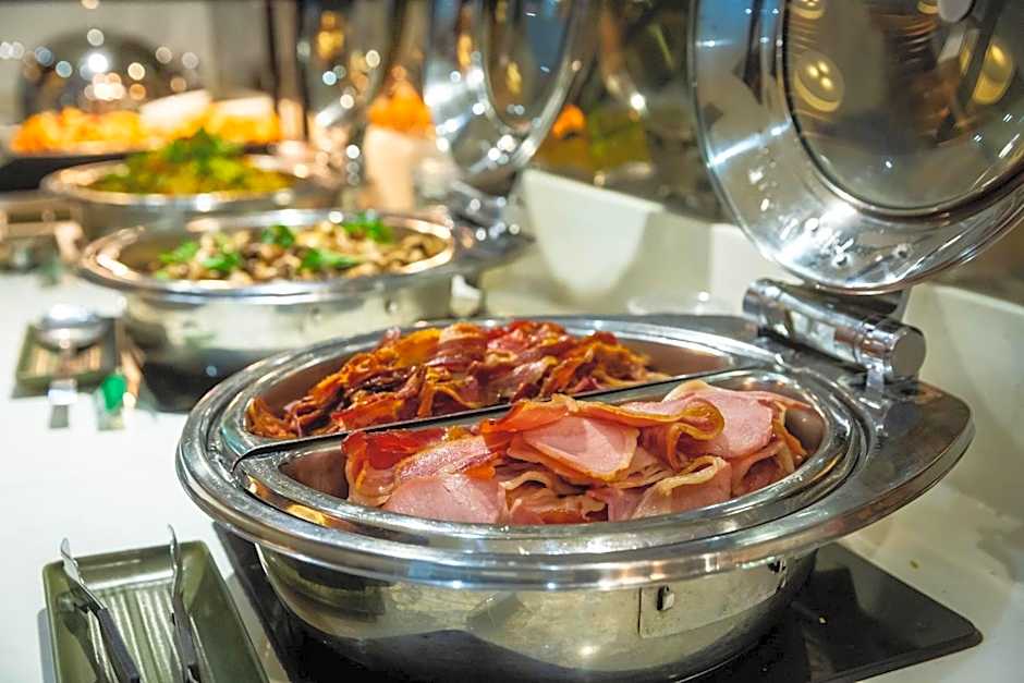 Furama Darling Harbour