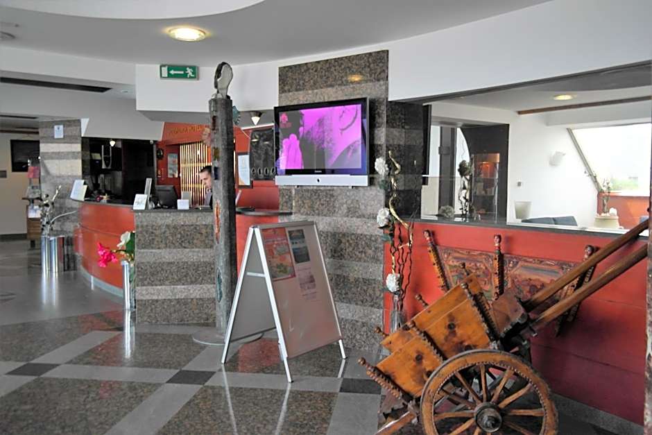 Addaura Village e Congressi