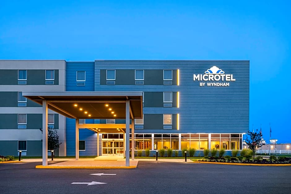 Microtel Inn & Suites by Wyndham Rehoboth Beach