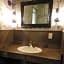 -Pet Friendly- Miners Cabin #5 -Two Double Beds - Private Balcony