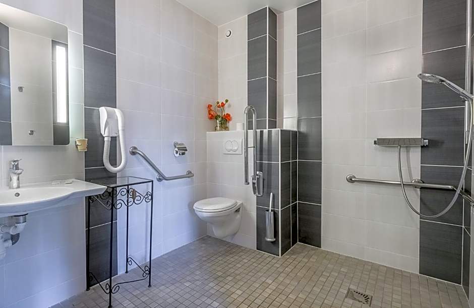 Hôtel Causse Comtal Rodez, The Originals Relais