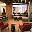 La Quinta Inn & Suites by Wyndham New Orleans Downtown