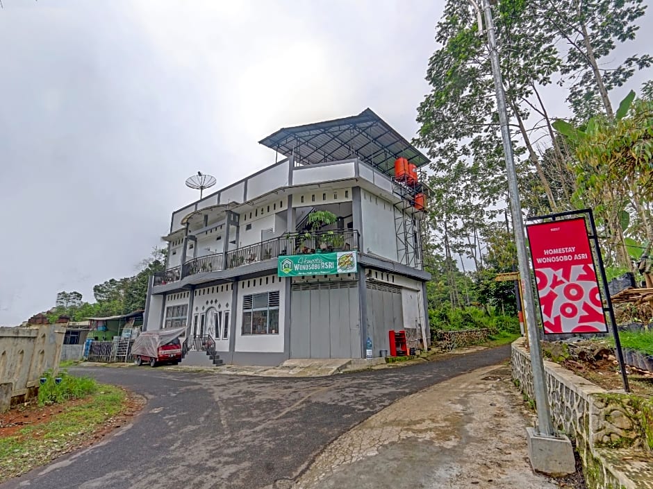 OYO 90517 Homestay Wonosobo Asri