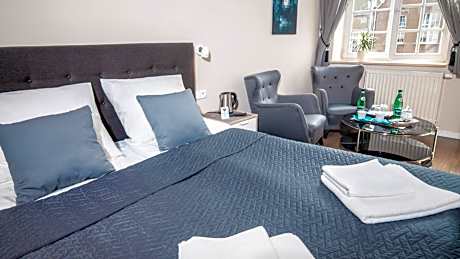 Superior Double Room with City View