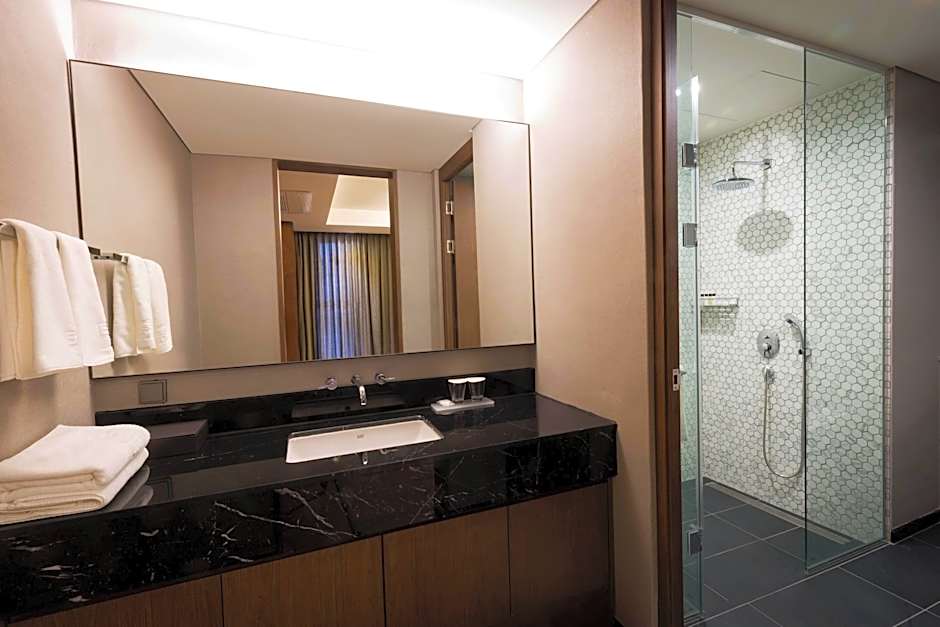 Hotel East9