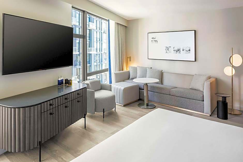 The Morrow Washington DC, Curio Collection By Hilton