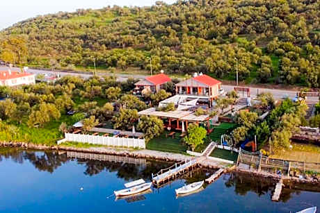 QCUNDA OTEL