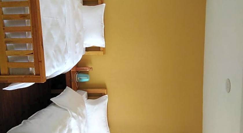 Kasar Rainbow Yoga Retreat