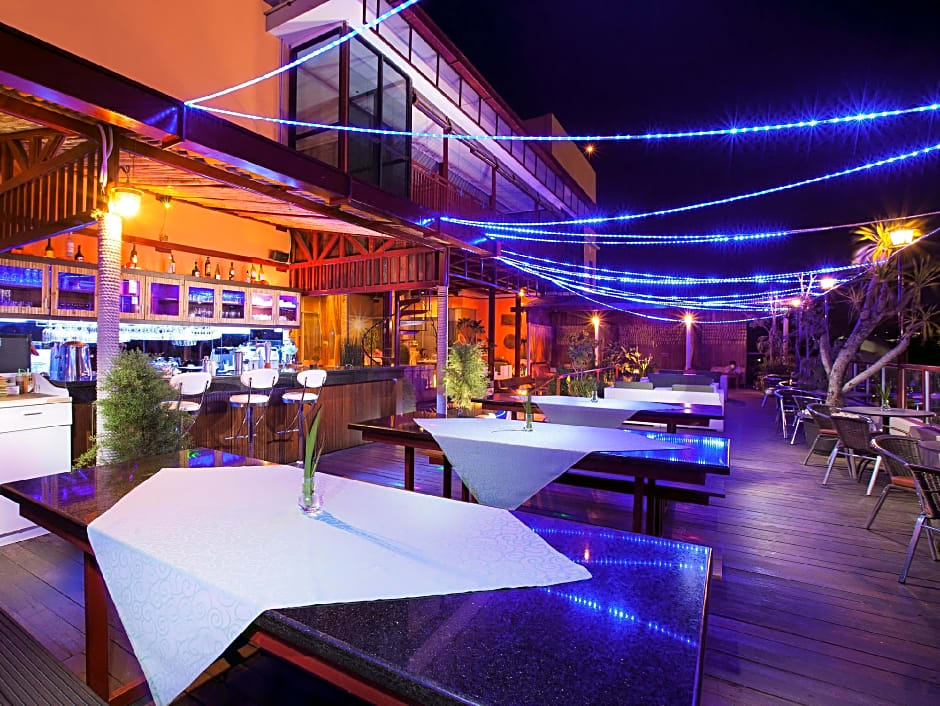 Lion Hotel & Plaza Manado