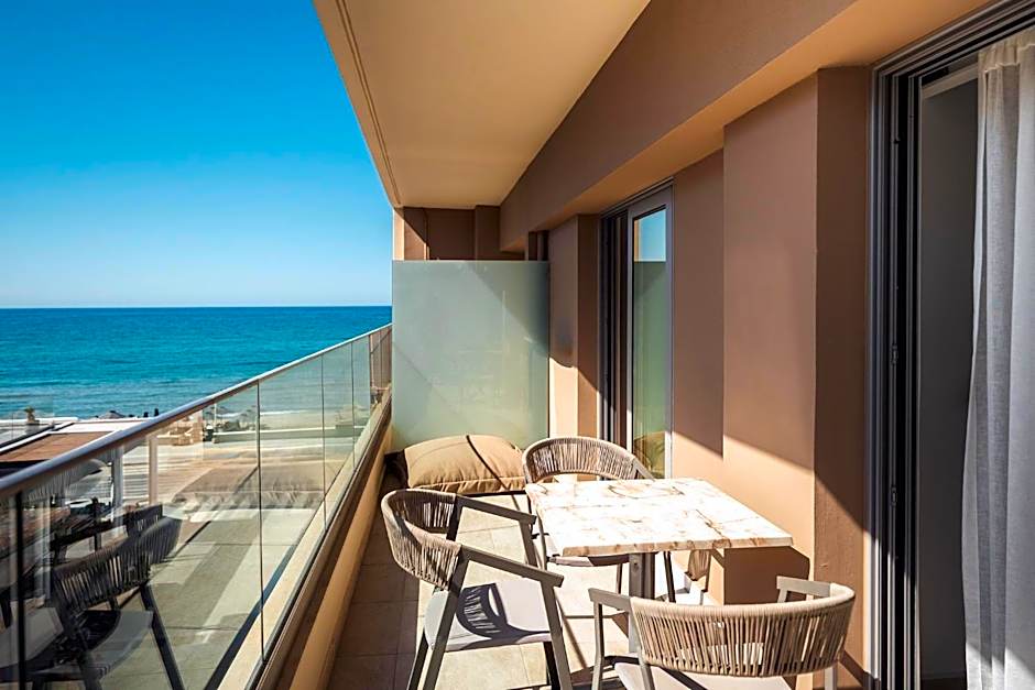 Batis Aero Beachfront Wellbeing Hotel