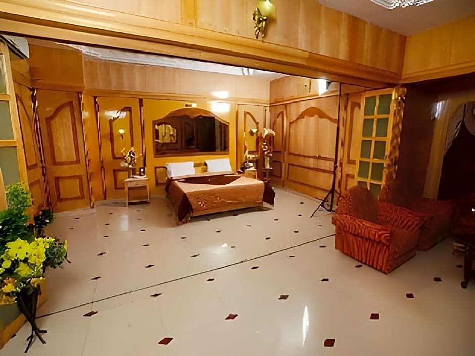 Hotel Singaar International