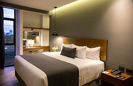 Superior King Room