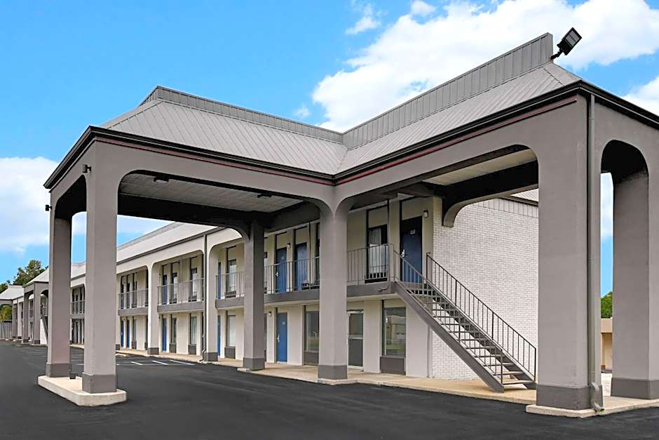 Studio 6 Meridian, MS Bonita Lakes