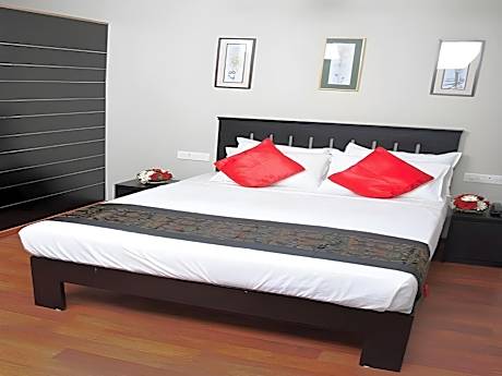 Deluxe Air Conditioning