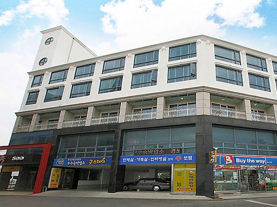 Gyeongpo Soo Hotel
