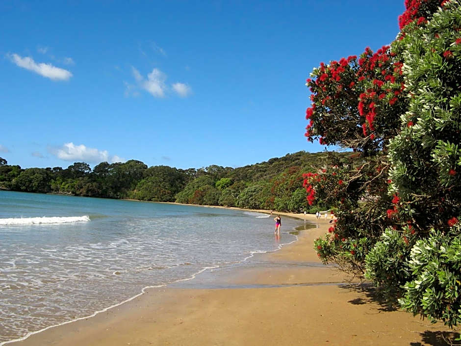 By the Bay Beachfront Apartments