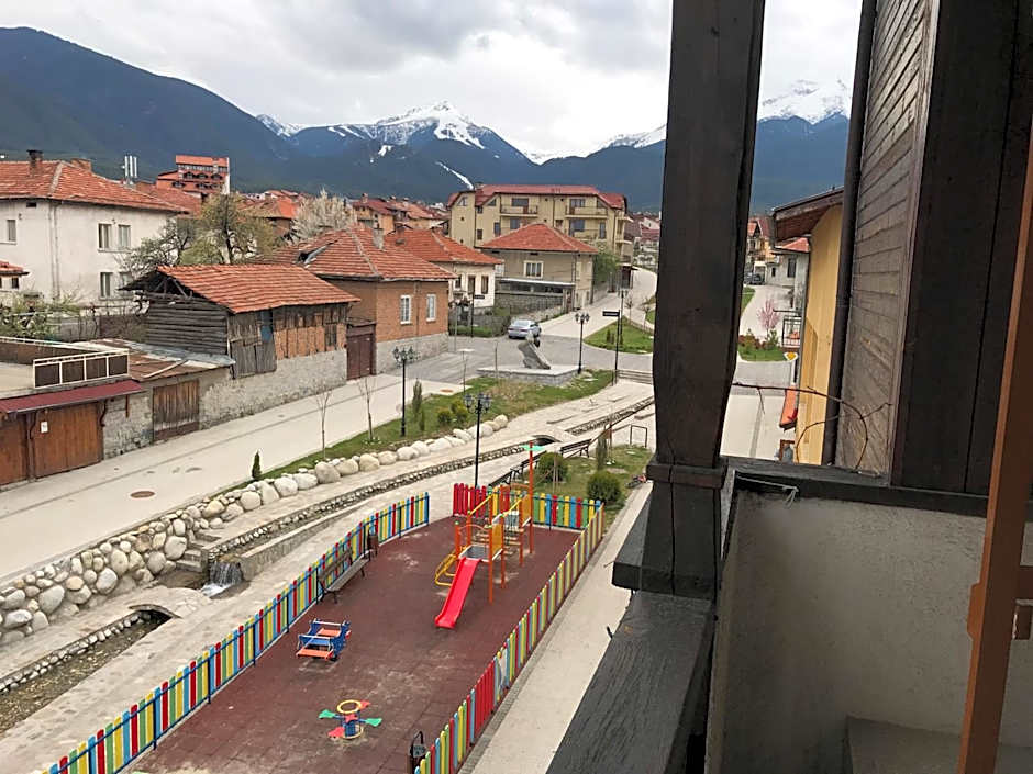 Durchova Kashta Family Hotel