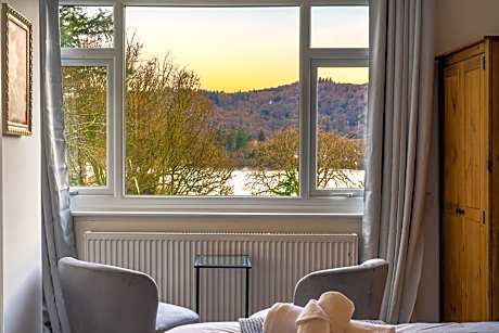 King Room with Lake View