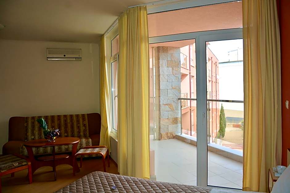 Rainbow 2 Holiday Complex