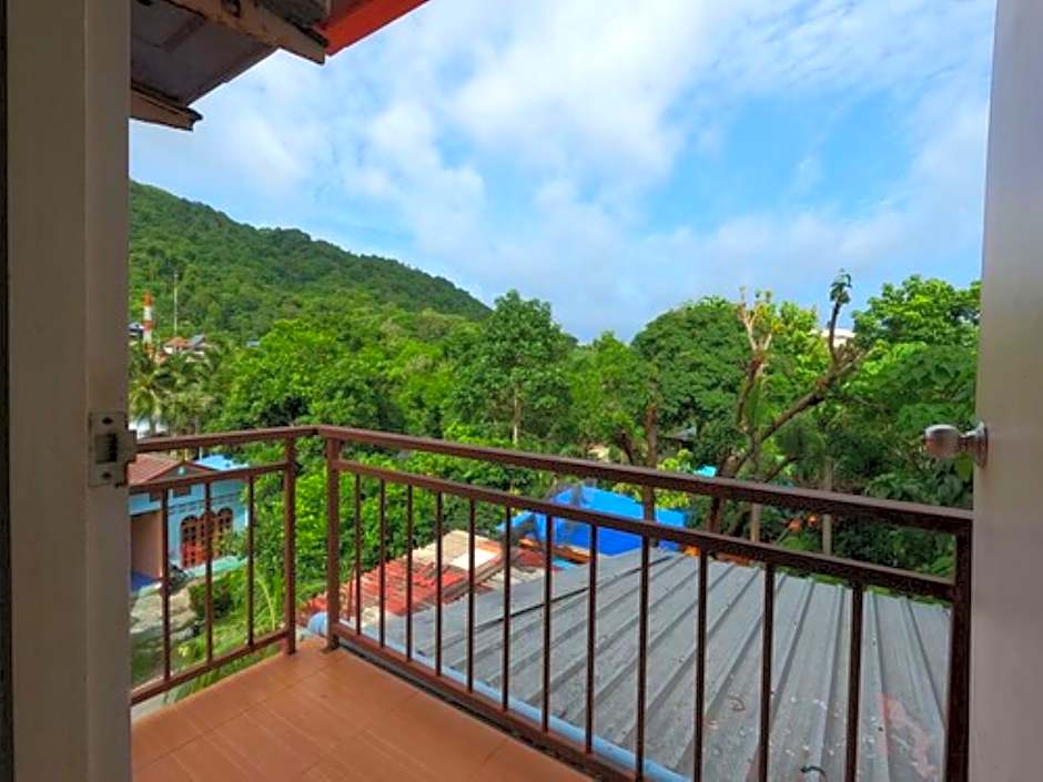 Coco Mountain View Guest House Hotel