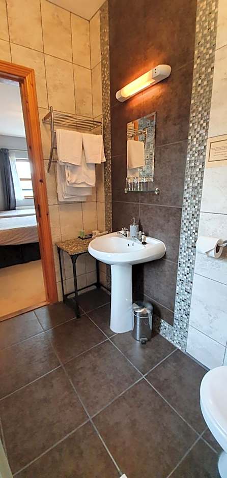 Church View House F56H977