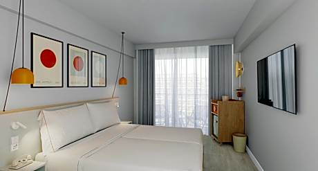Twin Room with Pool View