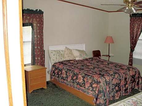 Comfort Green Motel